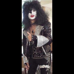 Paul Stanley KISS Love Gun costume.